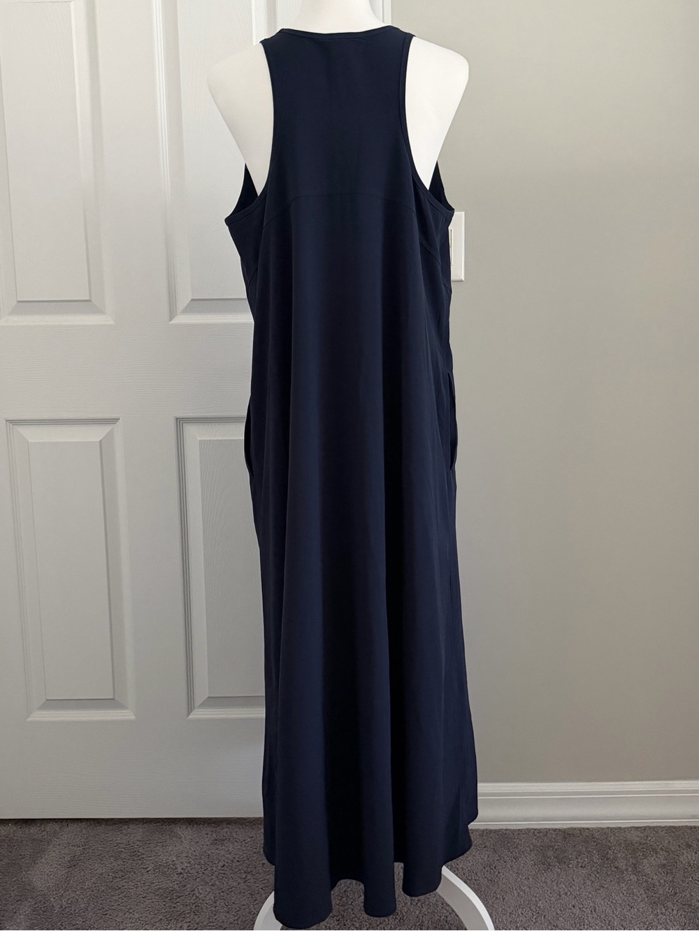 Athleta Dress Presidio Traveler Maxi Dress - Picture 6 of 11